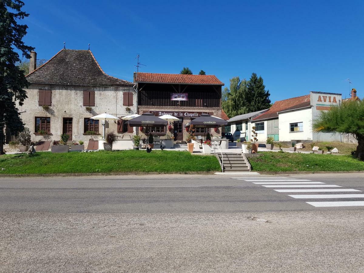 勒佩蒂特皮阿泰尔度假屋 La Chapelle-Saint-Sauveur  外观 照片